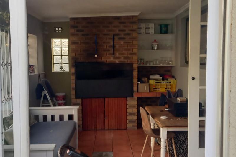 3 Bedroom Property for Sale in Bellville Western Cape